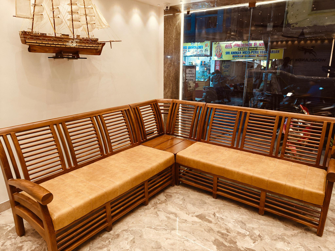 Public Area 2, Woodlands Inn, Chennai
