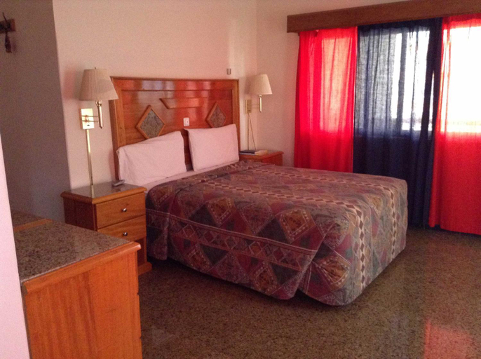 3, OLAMAR HOTEL, Lda, Praia
