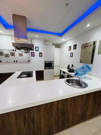 Kitchen 5, Gold Crest Luxuries APT with high end Amenities & Mall, Lahore