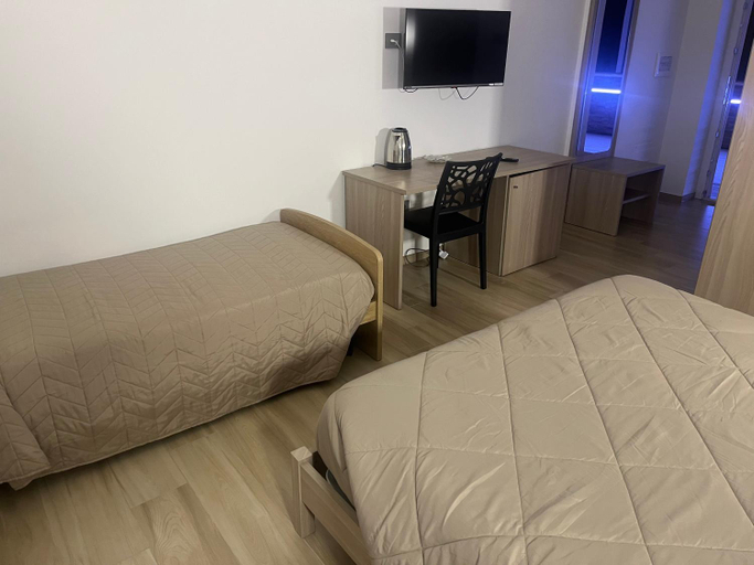 Bedroom 4, B&B La Terrazza, Crotone