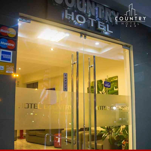 Others 2, Country Hotel, Santa