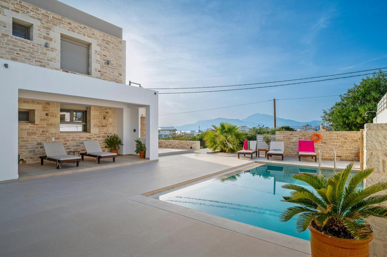 Sport & Beauty 2, Ammokrinos Luxury Homes, 150m From Sea, Faistos