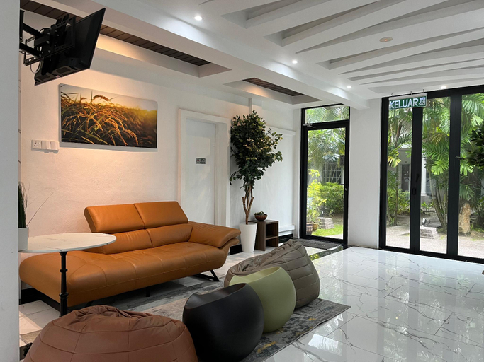 Public Area 3, White Lodge, Langkawi