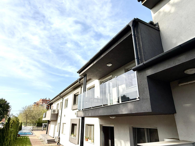 Balcony/terrace 4, Pine Apartment & Pool, Siófok