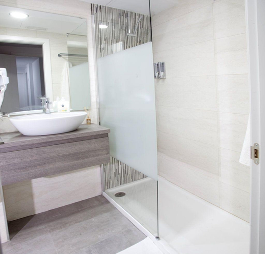 Bathroom 3, Color Suites Alicante, Alicante