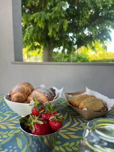 Food & Drinks 2, B&B A due passi dal mare, Ferrara
