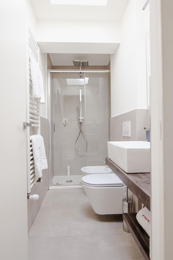 Bathroom 2, A Casa Di Luna, Bologna