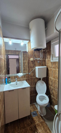 Bathroom 3, Majka 2 Apartments