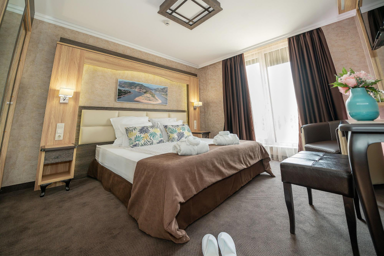 Bedroom 2, Silver Hotel, Stolichna