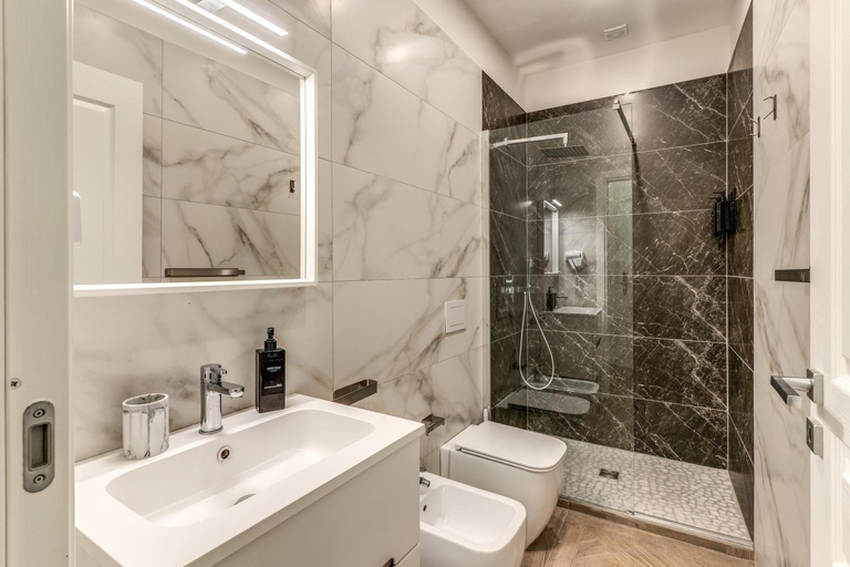 Others 2, Boutique Quartieri Spagnoli, Napoli
