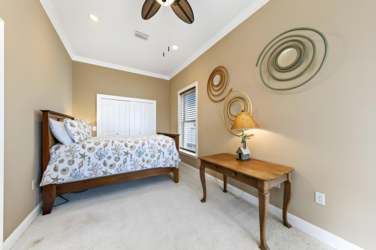 Bedroom, Krusty Crab, Baldwin