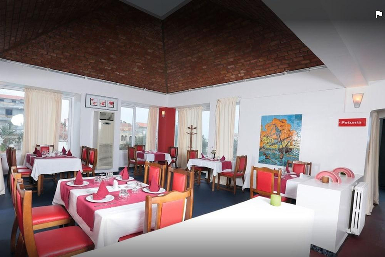 Food & Drinks 5, Hotel Rais, Bordj El Kiffan