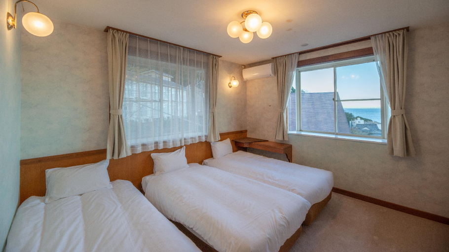 Bedroom 2, SUNSET OCEAN VIEW VACATION VILLA BLUE LAGOON, Numazu