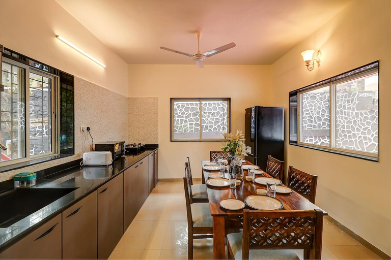 Food & Drinks, Ganeshpeth Villas, Satara