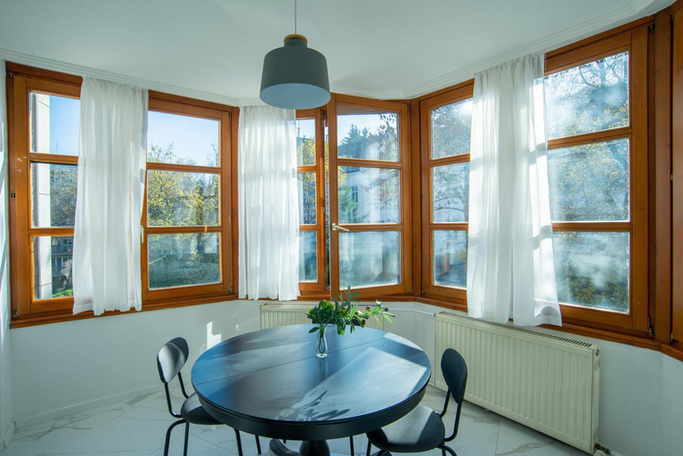 Others 4, Deluxe Swan Stone Castle Apartment, Budapesti