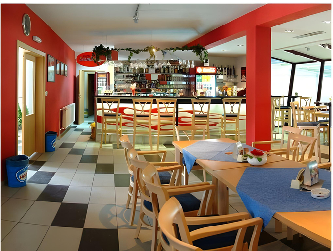 Food & Drinks 2, Hotel Mariana Gaborika, Trenčín