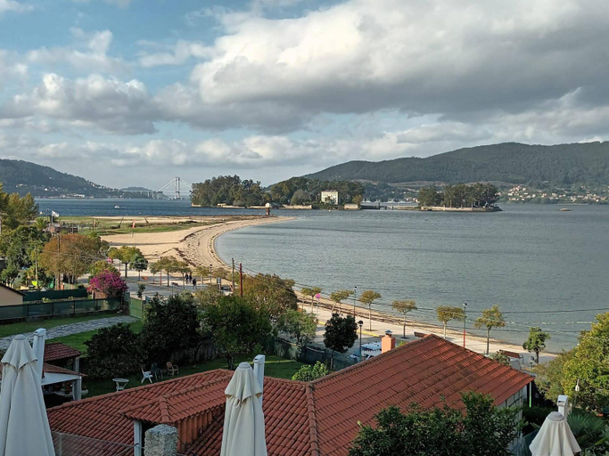 Others 4, Pension O Regato, Pontevedra