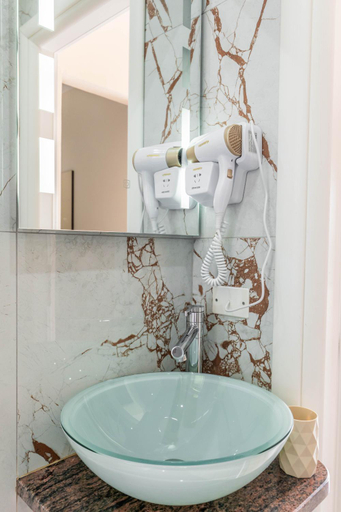 Bathroom 3, Edva Hotel, Vlorës