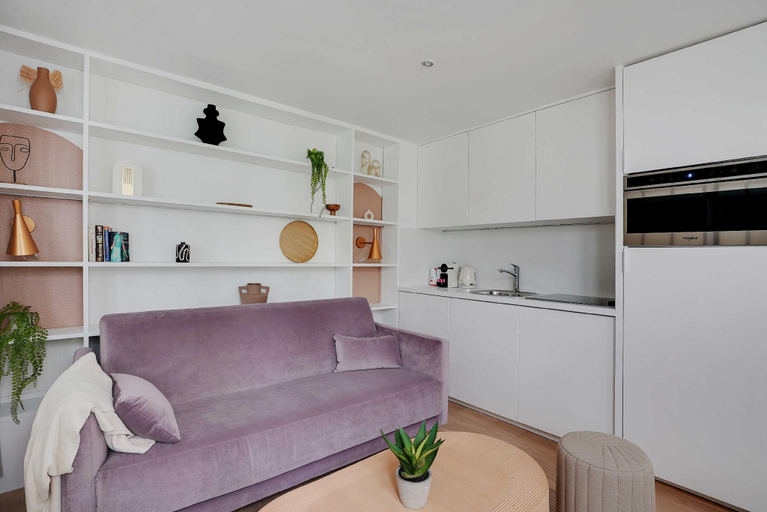 Others 3, Magnificent apartment - 1BR/4P - Palais Royal, Paris