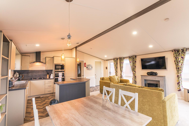Others 3, Green Acres Lodge with Hot Tub, East Riding of Yorkshire
