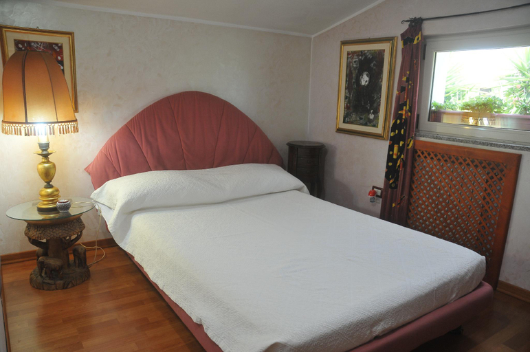 Others 1, Very cozy, comfortable villa lanthana, Ogliastra