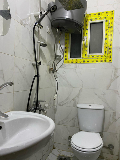 Bathroom 2, Downtown Cairo Urban Retreat, As-Sayidah Zaynab