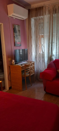 Others 4, Cosmopolitan B&B, Rome