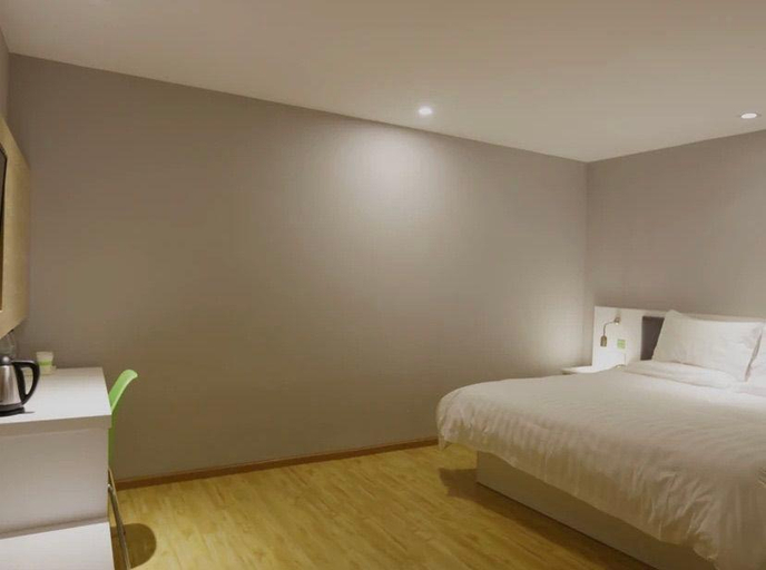 Bedroom 2, Motel 168 (Lhasa Wetland Garden), Lhasa