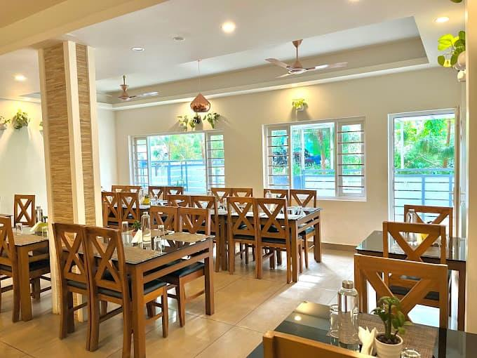 Food & Drinks 2, Munnar Ice Queen Resorts, Idukki