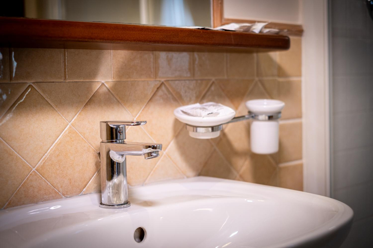 Bathroom 4, Agriturismo Beata Vanna, Terni