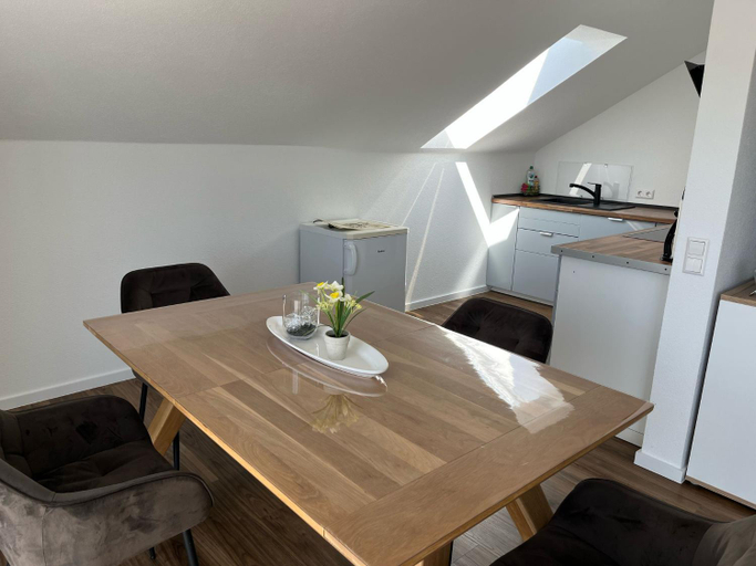 Others 5, Mevan Ferienwohnung, Konstanz