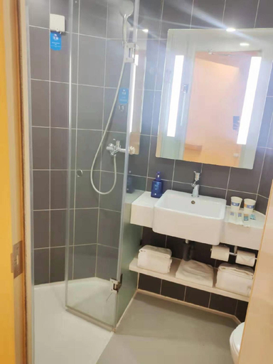 Bathroom 3, Hanting Hotel Baoding Chaoyang Bei Street, Baoding