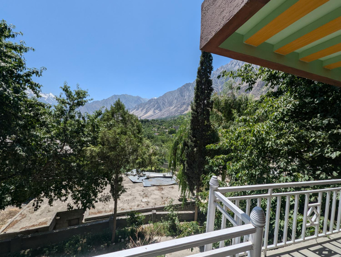 Others 5, The Jade Palace, Hunza, Northern Areas