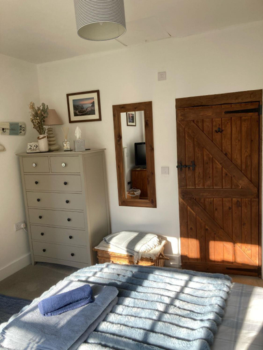 Others 4, Guest Suite at 31 Little England, Dorset