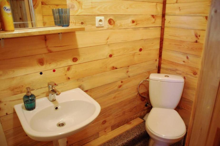 Bathroom 4, Vasarnicu Nr.17, Ventspils