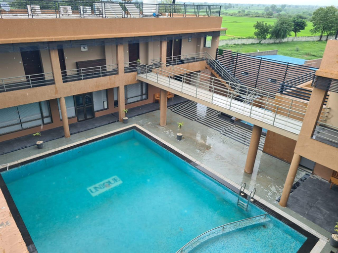 Sport & Beauty 5, Club Mango Resort, Ahmadabad