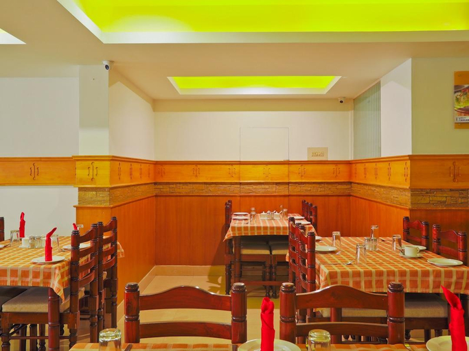 Food & Drinks 4, Hotel Highland, Thiruvananthapuram