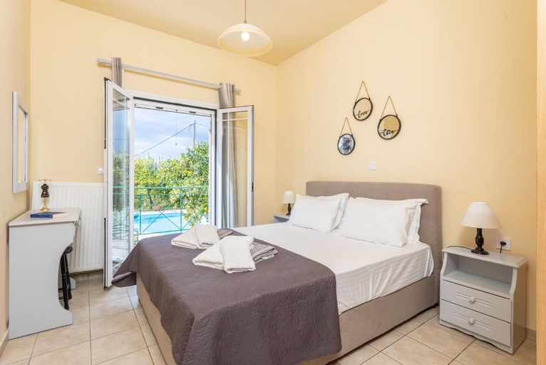 Bedroom 2, Villa Russa Dionisis, Ionian Islands