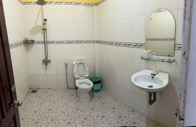 Bathroom, Coco Chill PQ Bungalow, Phú Quốc
