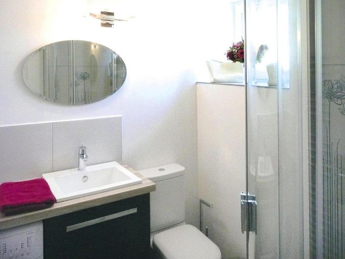 Bathroom, Stone House in Plougasnou near Sandy Beach, Finistère