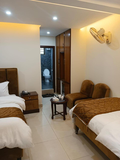 Bedroom 3, Hotel Summer Palace, Rawalpindi