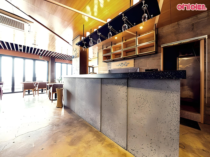 Others 3, Four Season Beach Tourist Hotel, Gangneung