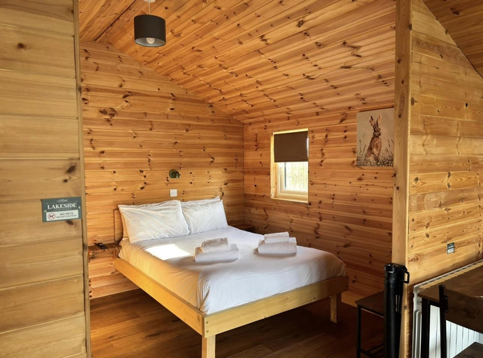 Bedroom 2, Lakeside Fishing Retreats, Lincolnshire
