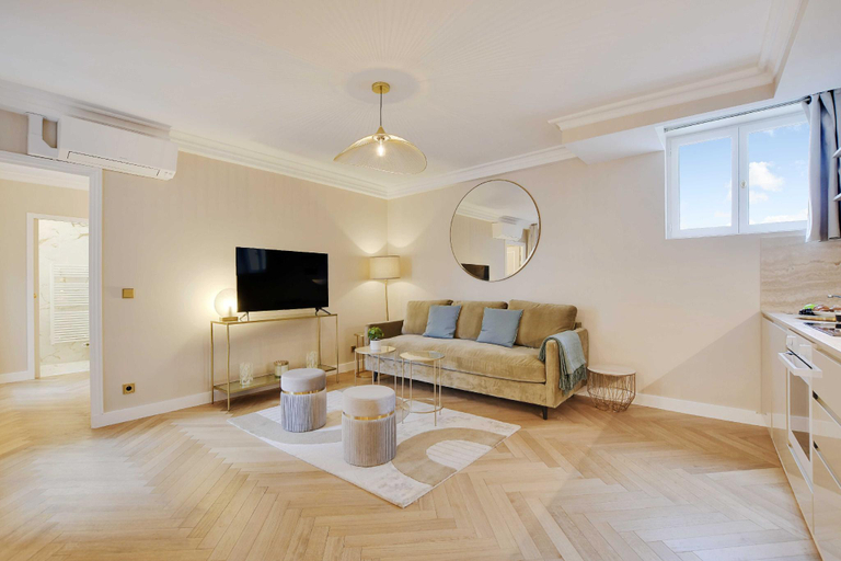 Interior view 2, Spacious apartment - 2BR/6P - Necker, Paris
