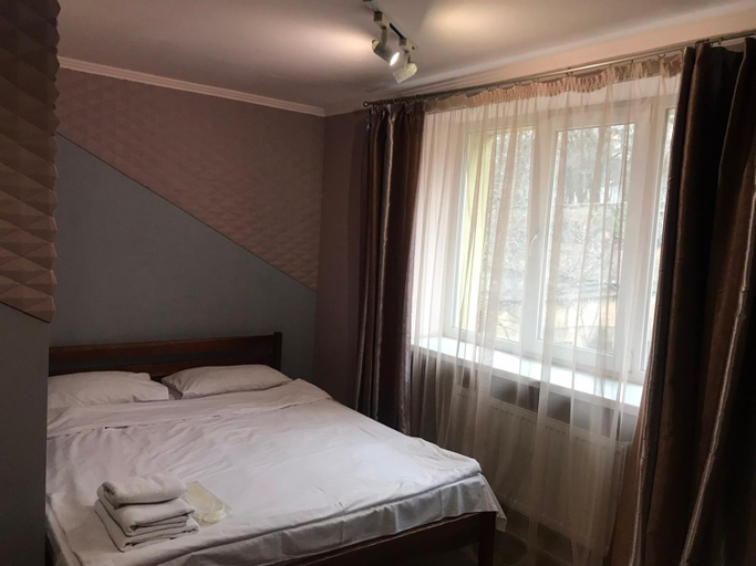 2, Best Rest Suites, Odes'ka