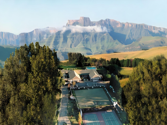 Others 4, The Nest Hotel, Uthukela