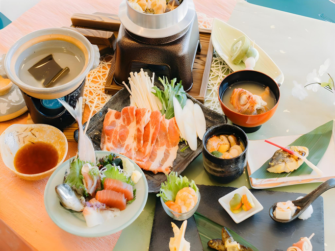 Food & Drinks 4, SKY-HILL HOTEL  Izukogen, Itō