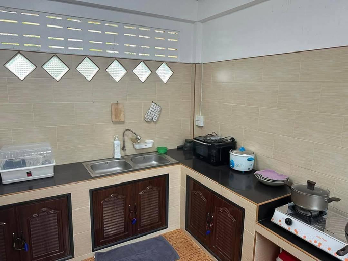 Others 5, JW Homestay Betong, Batong