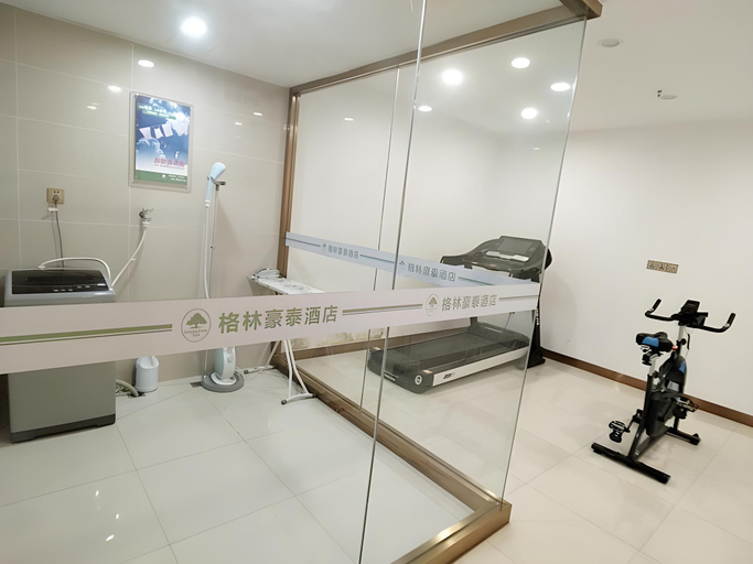 Bathroom 3, GreenTree Inn Baoji Fengxiang District Donghu Hotel, Baoji