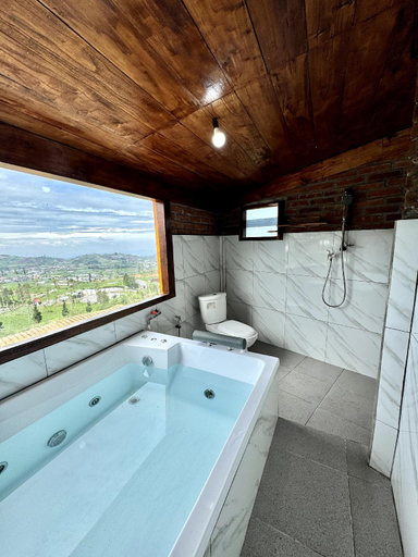 Bathroom 3, Jolotundo Lodge, Banjarnegara